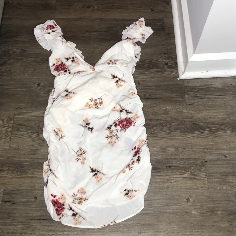 White scrunch dress